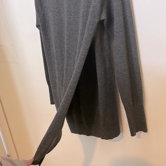 Autumn Cashmere Dark Gray 100% Cashmere Crew Sweater Cross Back - Picture 5 of 6